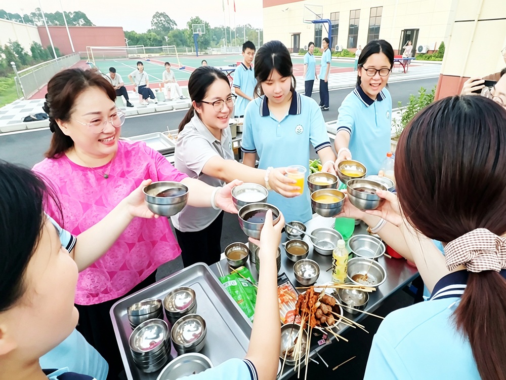 佛山叛逆期孩子培训学校联系电话与择校指南